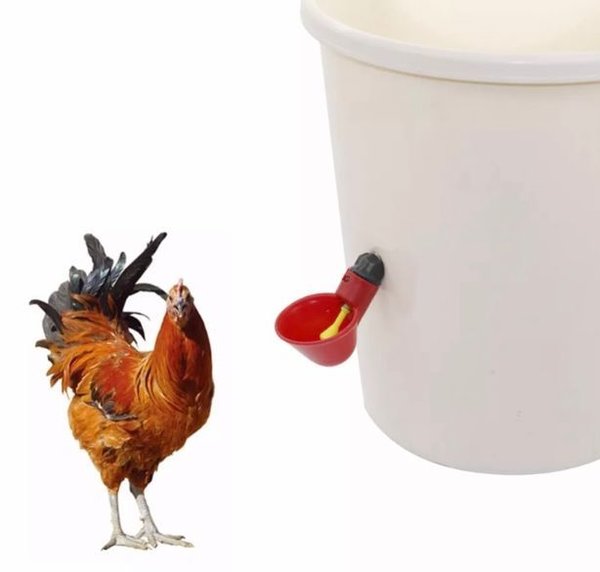 Drinkcup voor kuikens en kippen (blauw en rood)  (per 5 verkocht)